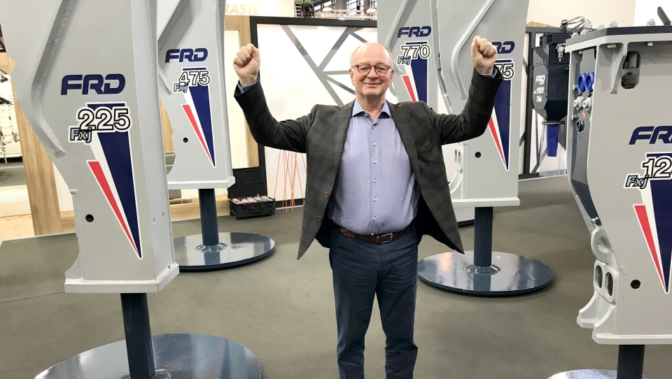 SLAGHAMMERFEST: På Vei og Anlegg vil Ole Andreas Aaserud ha med ikke mindre enn 13 slaghammere på standen til Ankerløkken!