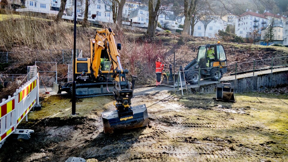 TYPISK: Mange av jobbene Tertnes Entreprenør AS gjør, er for Bergen kommune. Ofte er de ikke så langvarige, men det er mange av dem.