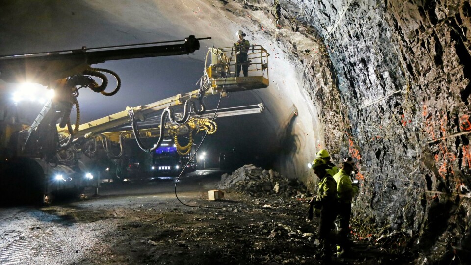 Tak på korg i tunnelrensk?