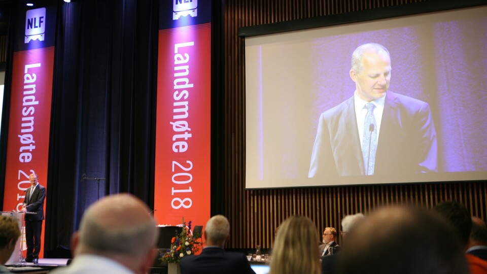 Samferdselsminister Ketil Solvik-Olsen er sterkt uenig med lastebileierne om undersjøiske tunneler. Her er samferdselsministeren på NLF Landsmøte 2018. Foto: Per Dagfinn Wolden