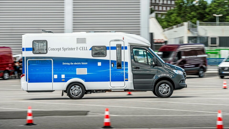 Prototypen Mercedes har valgt å bygge, er en bobil. Dette illustrerer de med at dagens besteforeldre er blitt mer miljøbeviste og ofte ønsker å sette mindre miljøavtrykk samtidig som de farter mye rundt. Med hydrogen på tanken vil de derfor kunne oppfylle begge disse ønskene.