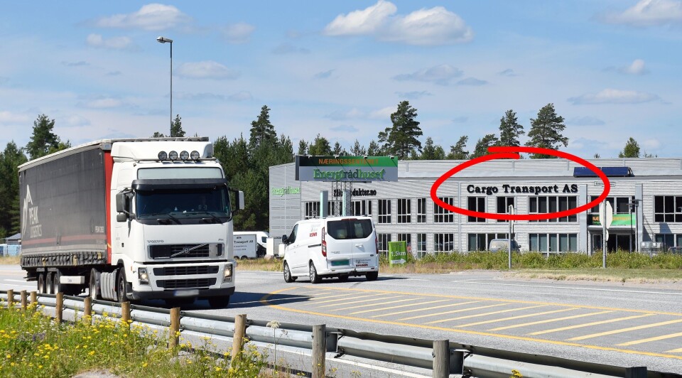Her, rett ved riksgrensen langs RV2 på Magnor, holder speditørbedriften Cargo Transport til. De innrømte i april å ha brutt påseplikten ved bruk av transportselskapet Kreiss. Foto: Stein Inge Stølen Her, rett ved riksgrensen langs RV2 på Magnor, holder speditørbedriften Cargo Transport til. De innrømte i april å ha brutt påseplikten ved bruk av transportselskapet Kreiss. Foto: Stein Inge Stølen