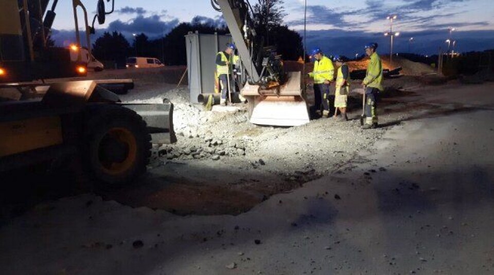 Entreprenøren jobbet natt til onsdag 22. august for å reparere det ødelagte gassrøret.