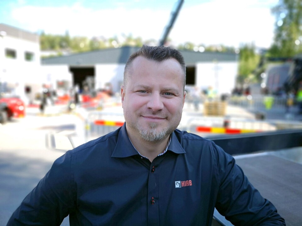 - Vi har sett at det er et behov for å vise frem produktene våre. Derfor bestemte vi oss for å arrangere en messe selv, sier salgssjef Robert Johansen i Hiab Norway AS.