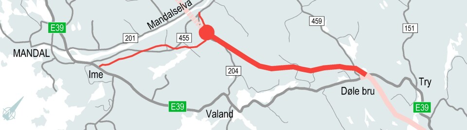 Strekningen Mandal øst-Mandal by består av sju kilometer med ny E39 som firefelts motorvei med fartsgrense 110 km/t. I tillegg kommer sju kilometer med tofelts tilkomstvei til Mandal by med fartsgrense 90 km/t.