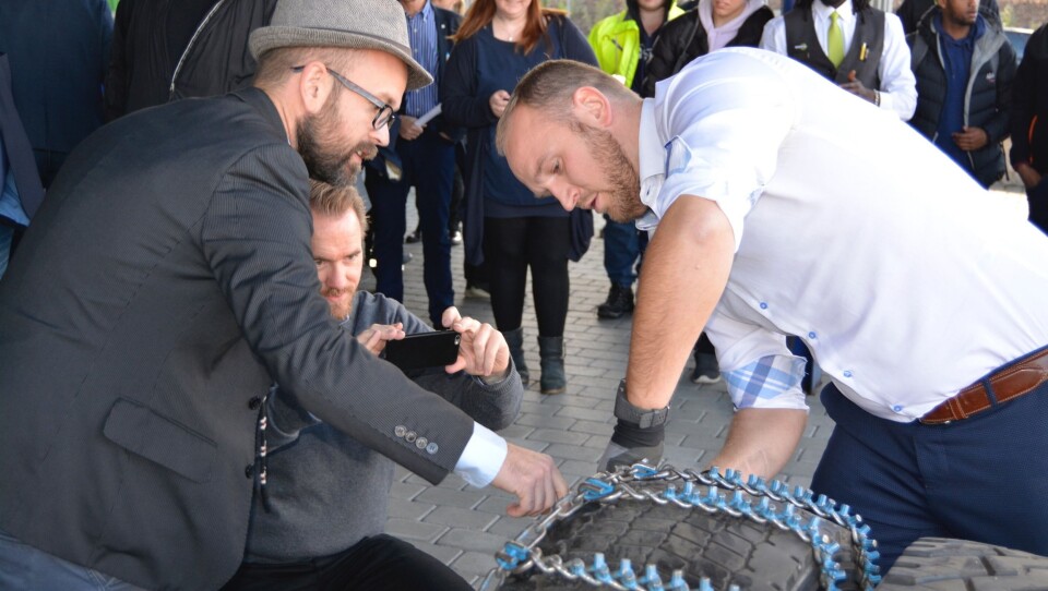 Samferdselsminister Jon Georg Dale setter i verk nye tiltak for en mer seriøs transportbransje. Her på Lærlingedagen 2018 nylig.