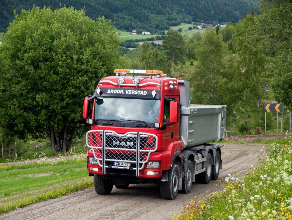 NYESTE: De to siste lastebilene Brødr. Verstad har kjøpt er to like MAN 41.500 med 8x8.