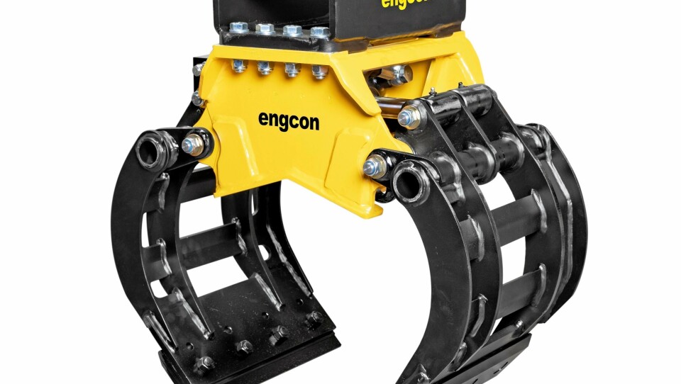 Den nye sorteringsgripen Engcon SK02 veier litt over 100 kg, noe som gjør den spesielt tilpasset for små gravemaskiner på 1,5 – 3 tonn.