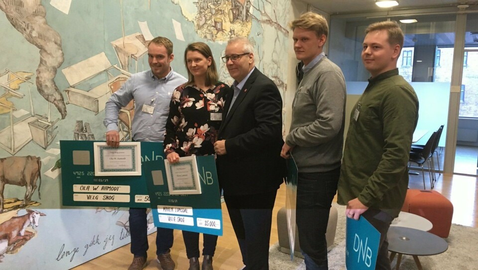 Fra venstre: Ola Westby Aamodt, Maren Lomsdal, Bård Hoksrud, Erik Ødegård og Thomas Olufsen Skrautvol. Kine Fliflet var ikke tilstede under utdelingen.