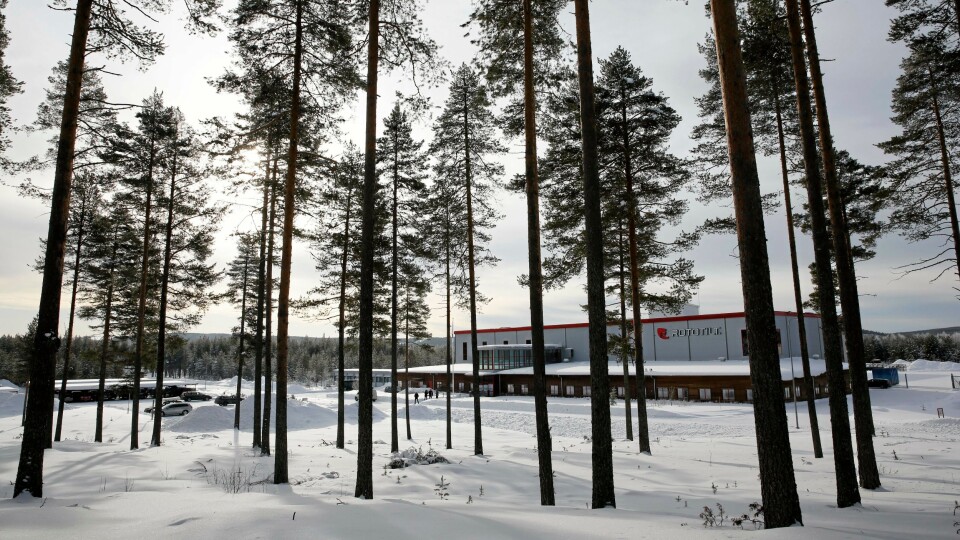 FABRIKKEN: Slik ser dagens Rototilt-fabrikk i Vindeln i Nord-Sverige ut. Nå skal den utvides.