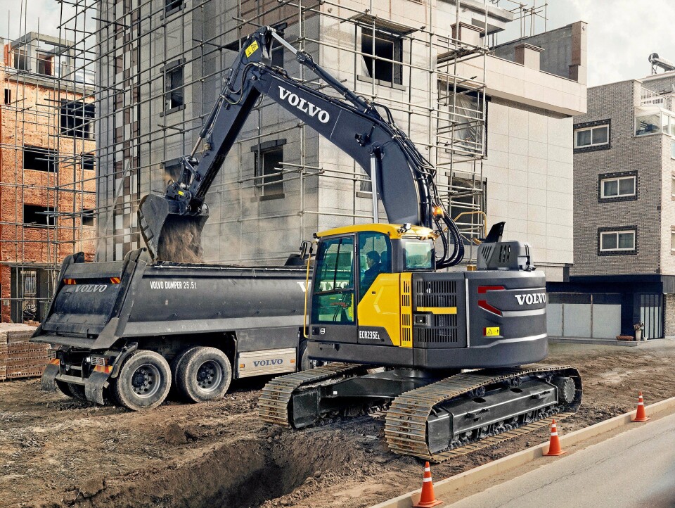 Hæhre & Isachsen Maskinutleie AS har inngått en avtale med Volvo Maskin AS om levering av 33 nye Volvo anleggsmaskiner. Blant disse er det 11 stk. ECR235EL gravemaskiner.