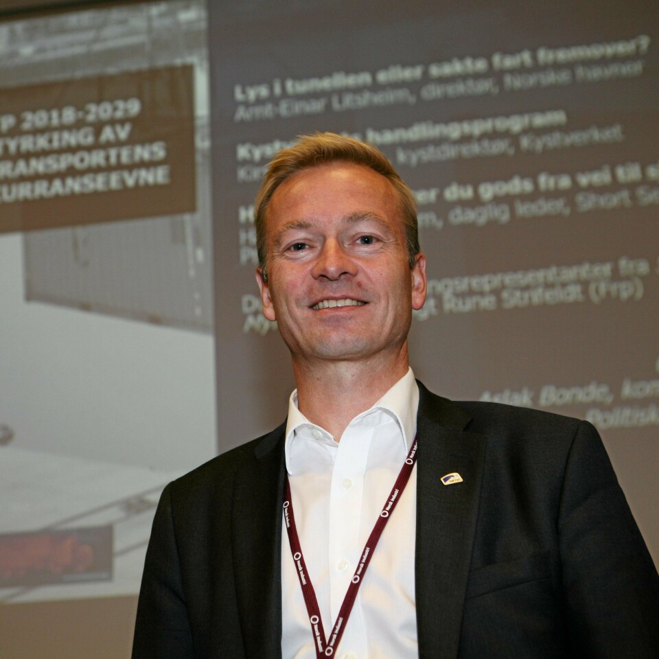– Det er også transportkjøpers ansvar å fjerne useriøse aktører, sier lederen i Stortingets transportkomité, Helge Orten. Foto: Per Dagfinn Wolden