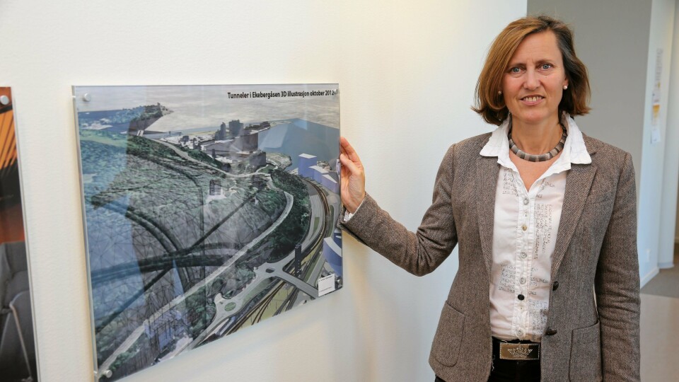Det ble utarbeidet detaljplaner for bygging av tunnelene med to alternative drivemetoder, både konvensjonell sprengning og bruk av TBM, skriver Anne Kathrine Kalager, prosjektleder Tunnel TBM på Follobane-prosjektet hos Bane Nor, i et svar til Albert Kristian Hæhre. Det ble utarbeidet detaljplaner for bygging av tunnelene med to alternative drivemetoder, både konvensjonell sprengning og bruk av TBM, skriver Anne Kathrine Kalager, prosjektleder Tunnel TBM på Follobane-prosjektet hos Bane Nor, i et svar til Albert Kristian Hæhre.