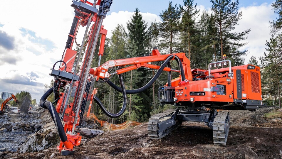 Sandvik Ranger DX800R.