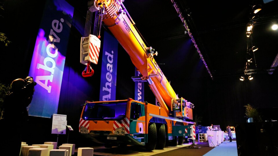 Demag lanserte flere kraner ved fabrikken i Zweibrücken, Tyskland, oktober 2017. Nå er deler av krandivisjonen solgt til Tadano.