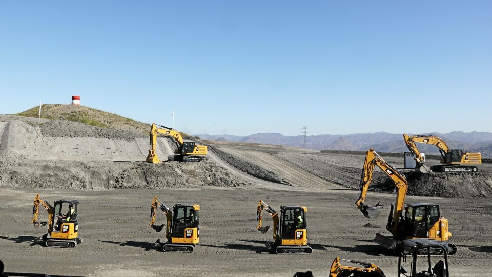 NOEN AV NYHETENE: Her belter noen av nyhetene seg inn på demoområdet til Caterpillar i Malaga. Maskinene, og flere til, vil vises på Bauma.