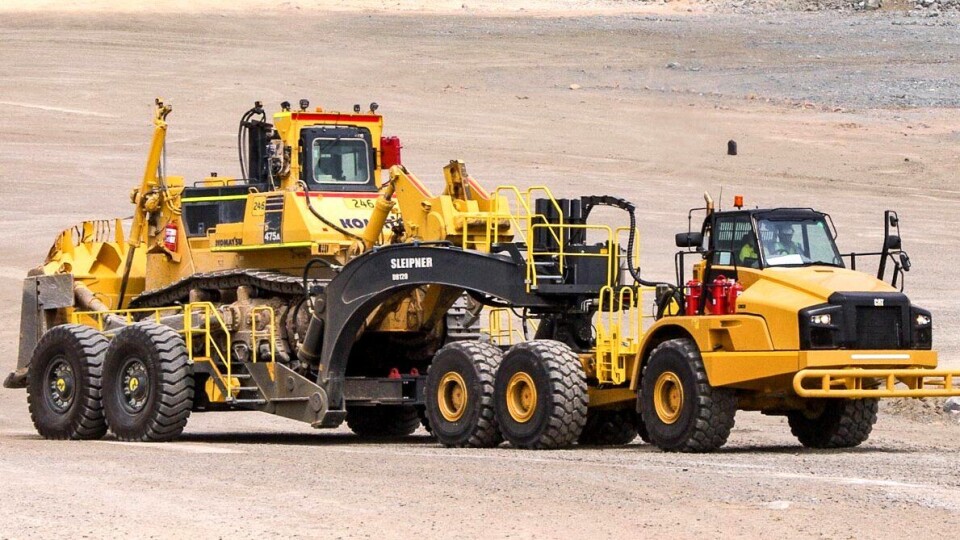 Sleipner DB120 i bruk i en gruve i Sør-Afrika. Gruven er ti km og har 13 dozere. Etter at de tok DB120 i bruk, er vedlikeholds-kostnadene nå lavere på 13 dozere enn det var på ni av de 13 tidligere.