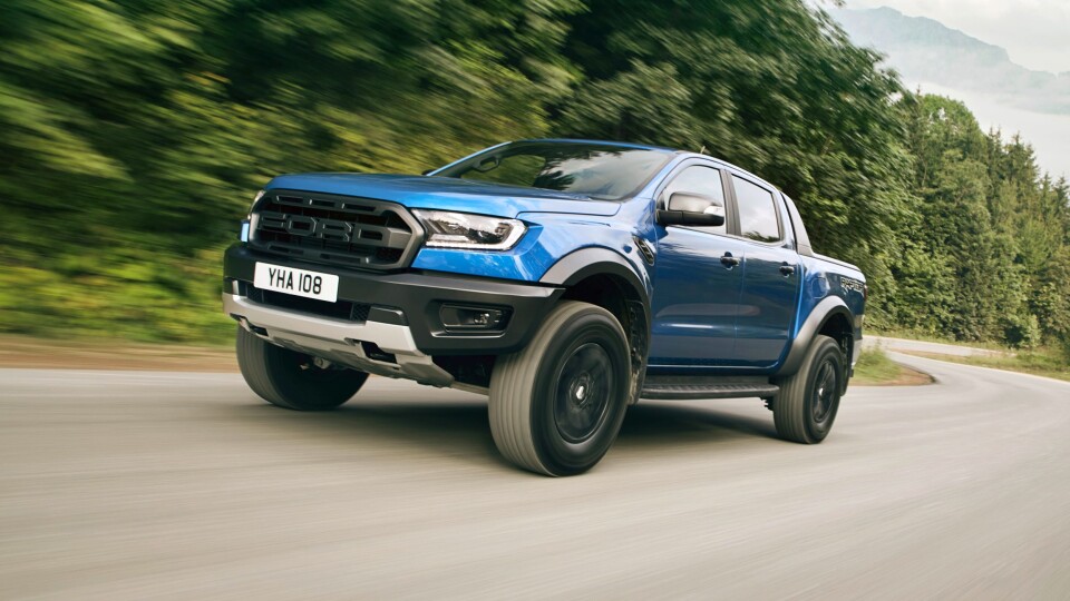 I juni 2019 blir de første Ford Ranger Raptor levert til sine nye eiere.