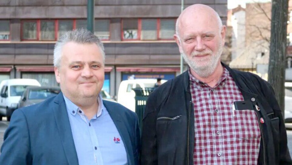 Forbundslader Jørn Eggum i Fellesforbundet (t.v.) og forbundsleder Lars Johnsen i Norsk Transportarbeiderforbund er fornøyde med NTF-årsmøtets avgjørelse om å innlemme NTF i Fellesforbundet. Forbundslader Jørn Eggum i Fellesforbundet (t.v.) og forbundsleder Lars Johnsen i Norsk Transportarbeiderforbund er fornøyde med NTF-årsmøtets avgjørelse om å innlemme NTF i Fellesforbundet.