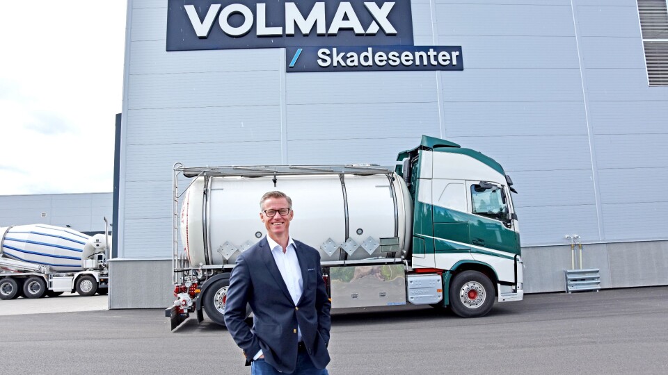 Grant Larsen, avtroppende administrerende direktør for Volmax, opplyser at det nye skade- og lakkanlegget i Stokke ligger an til å omsette for omkring 40 millioner kroner i 2019.