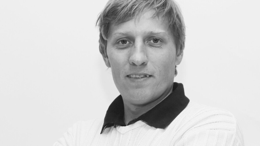 Redaktør Klaus Eriksen (bildet) og AT.no minnes det gode Terje Moe Gustavsen fikk til og vil huske ham som en inkluderende og hardarbeidende samferdselsleder med smilet på lur. Redaktør Klaus Eriksen (bildet) og AT.no minnes det gode Terje Moe Gustavsen fikk til og vil huske ham som en inkluderende og hardarbeidende samferdselsleder med smilet på lur.