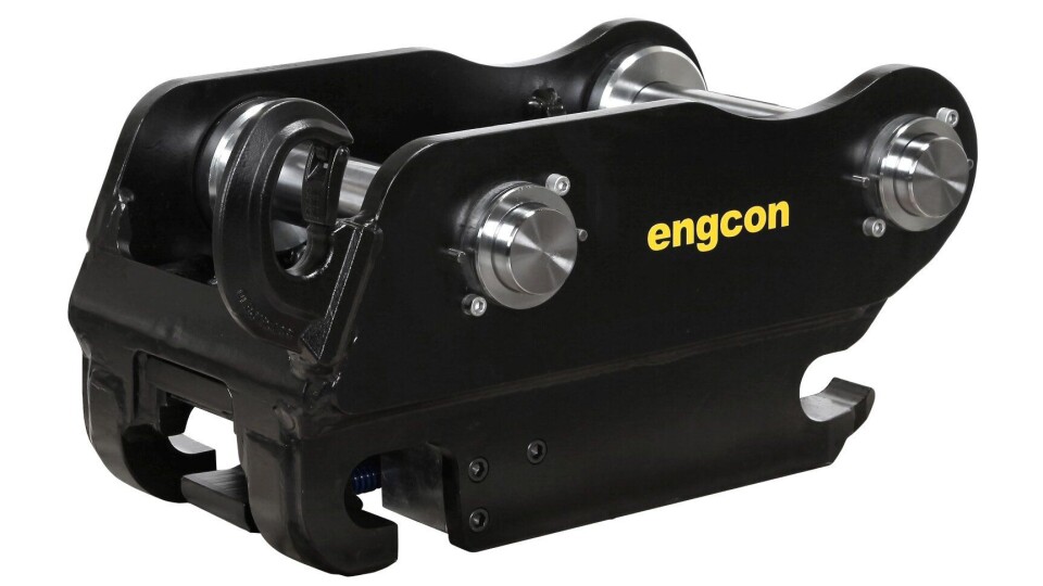 Engcon har sluttet å produsere den eldre og tradisjonelle S-typen av redskapsfester i størrelsene S45 – S80. Disse erstattes av Q-Safefester (bildet). S40 produseres en stund til , men skal snart fases ut lover Engcon.