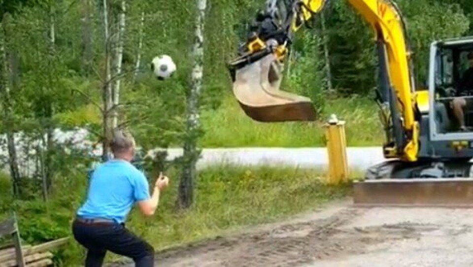 SE VIDEO NEDERST I SAKEN I INSTAGRAMLENKEN.