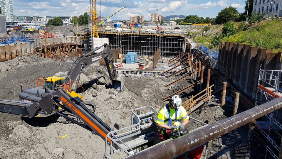 Grunnforholdene på Follobanens innkjøring på Oslo S overvåkes kontinuerlig av sensorer fra Cautus Geo.