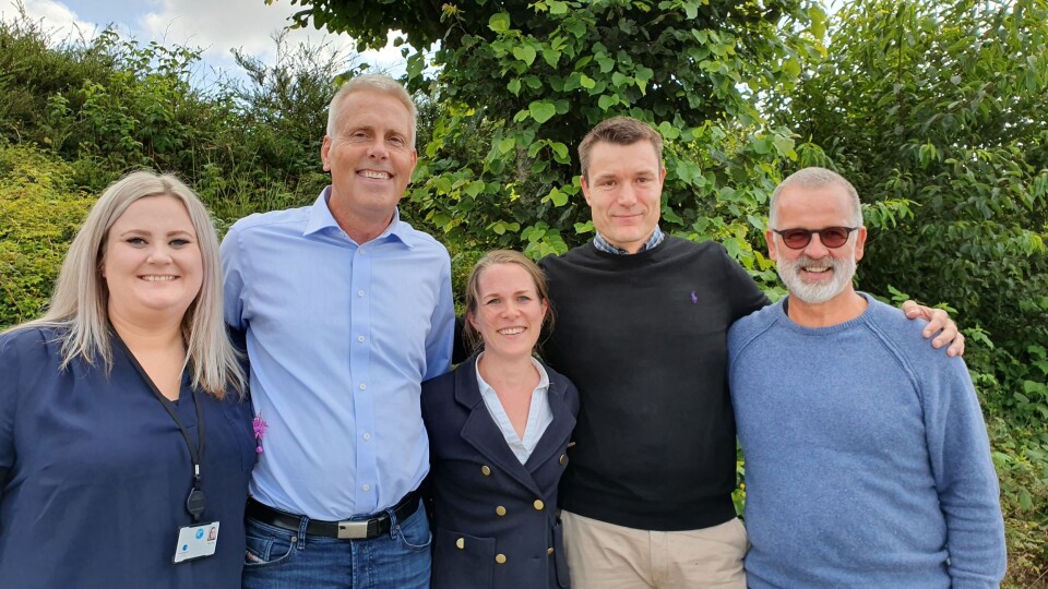 Fra venstre: Silje Lyslo (konsulent bygg SUS2023), Jan Foss (prosjektleder Bravida), Karen Mauritzen Midbøe (konsulent anskaffelser SUS2023), Jan Tore Fjelland (avdelingssjef Bravida) og Lars Egil Borsheim (prosjektleder teknikk).