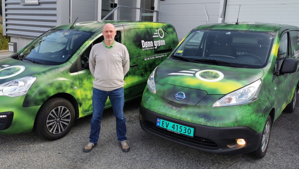Dønn Grønns elektriske budbiler er lett gjenkjennelige i bybildet. Nå kommer de også til Bergen, anført av Daglig leder Per Osberg i Sporvice AS i samarbeid med Transport-Formidlingen som eier varemerket Dønn Grønn.