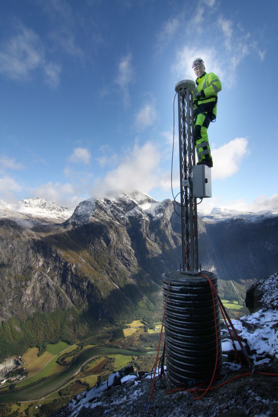Det er luftig å jobbe på installasjonene på fjellet.