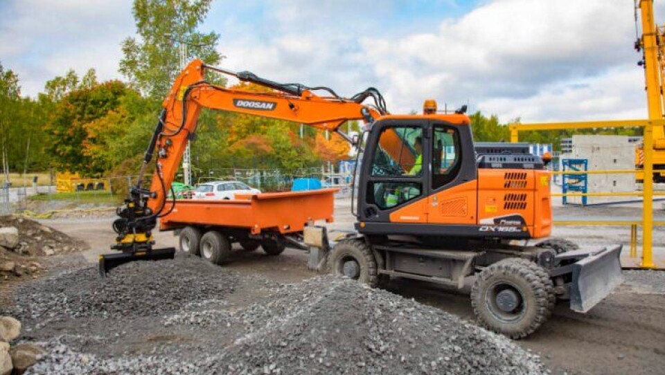 De første tiltrotatorklargjorte Doosan-gravemaskinene ruller ut i løpet av høsten 2019.