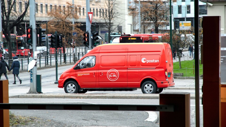 Denne kinesiske Maxus-en er en av 18 tilsvarende biler som vil bidra til at Postens bedriftspakkelevering i Oslo sentrum blir utslippsfri lokalt.