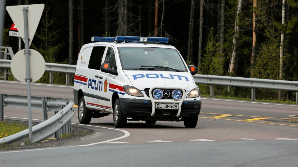 ILLUSTRASJONSBILDE: Vegvesenets kontrollører gjennomførte foretakskontrollen i 2017, og fikk da ikke den dokumentasjonen de etterspurte. Politiet ble kontaktet og gjennomførte en ransakelse i bedriftslokalene. Under denne ble det funnet mer dokumentasjon som underbygde sakene mot både sjåførene og firmaet. Illustrasjonsbilde fra AT.nos arkiv.