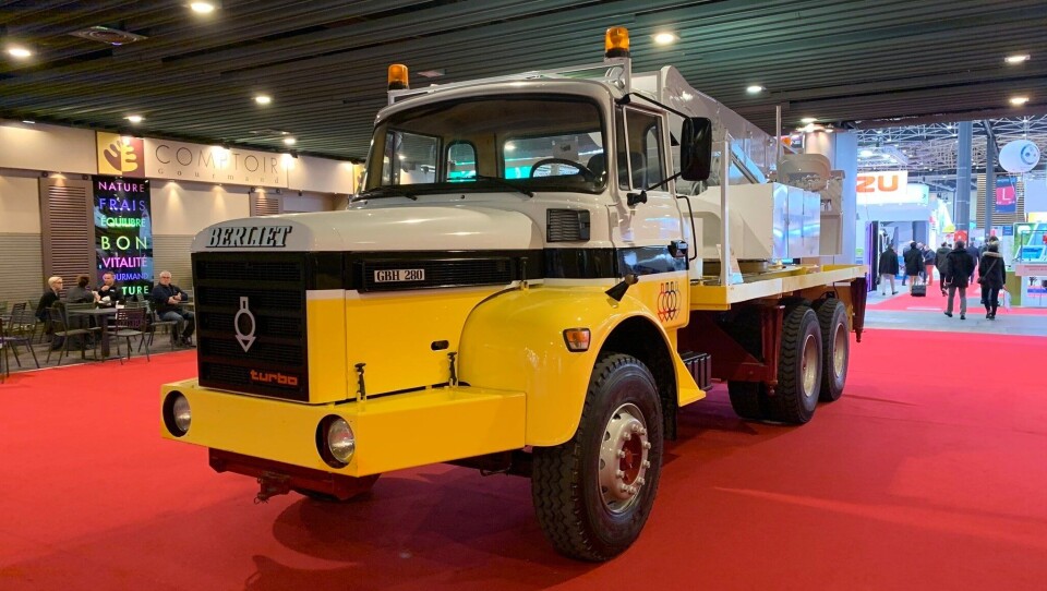Berliet GBH 280, 1975 modell, 6x4. Utstyrt med en 6 sylindret Berliet turbo motor på 12 liter og 280 hk.