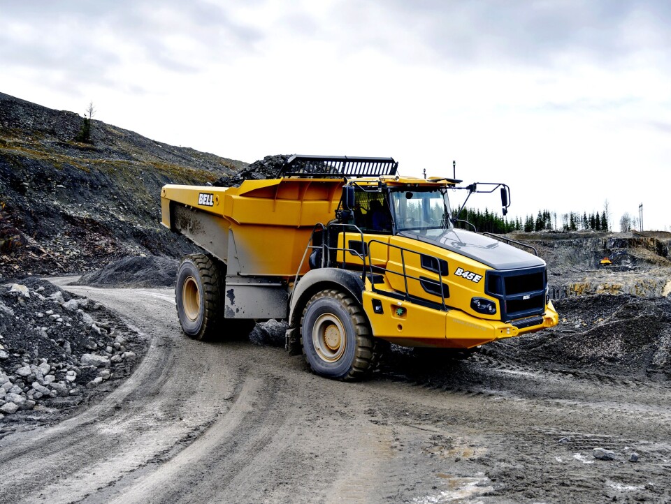TURER: Opp i 30 runder om dagen vil den nye Bell B45E-dumperen til Franzefoss Minerals gjøre.