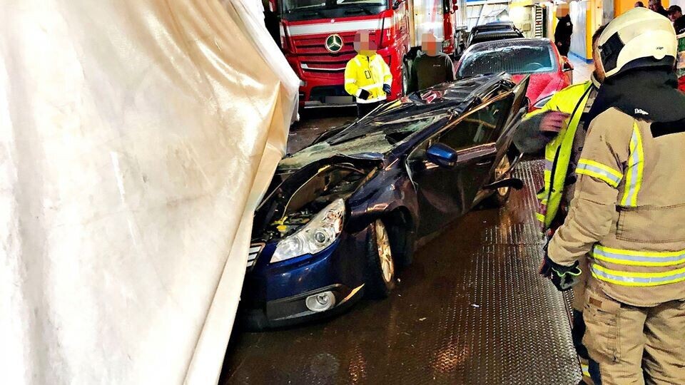Det satt ingen i denne bilen da den ble knust på fergen Bastø 1 mellom Moss og Horten.