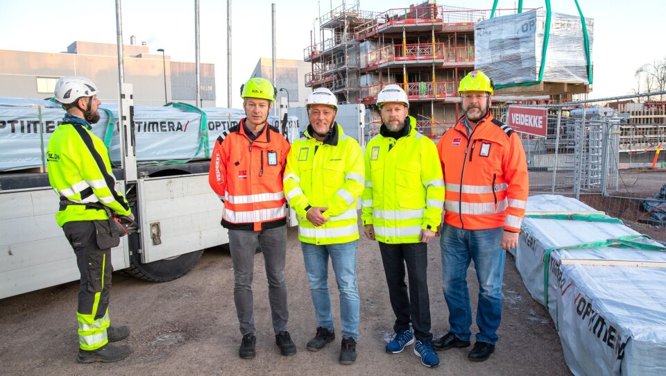 F.v. Ole Jakob Nes i Veidekke Entreprenør, Thomas Schøyen og Morten Thue i Optimera og Steinar Andersen i Veidekke Entreprenør ved boligprosjektet Teieparken i Tønsberg.