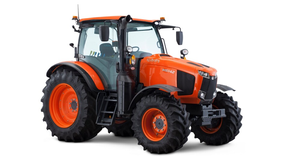 Kubota M6142 er den største traktoren i den nye M6002-serien. Kubota M6142 er den største traktoren i den nye M6002-serien.
