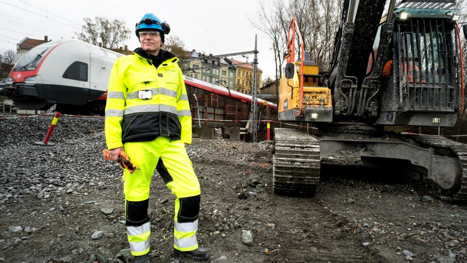 Konsernsjef i Bane Nor, Gorm Frimannslund, skal lede en stor forandring i Bane Nor i år og kommende år for å flytte penger fra administrasjon til bygging og vedlikehold av sporene.