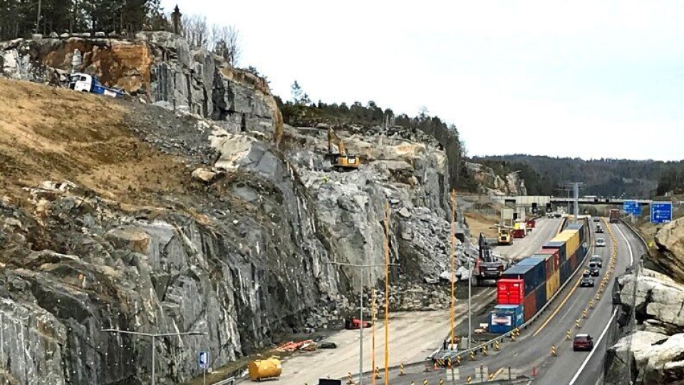 Det avdekkes, bokstavelig talt, stadig mer jobb i berget ved E18 Bommestad i Vestfold.