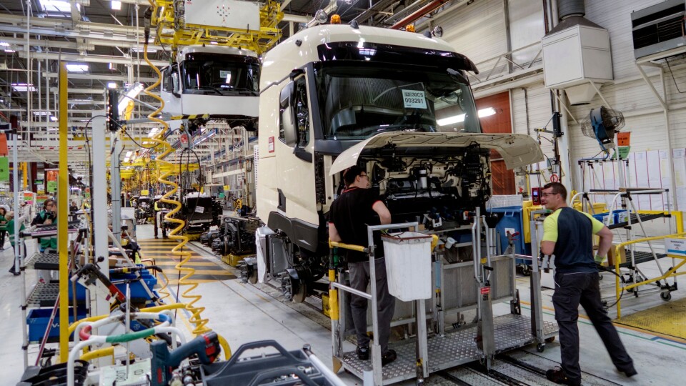 FULL STOPP: Renault er første lastebilprodusent i Europa som har valgt å stenge sin produksjon for å stoppe utbredelsen av koronaviruset Covid-19.