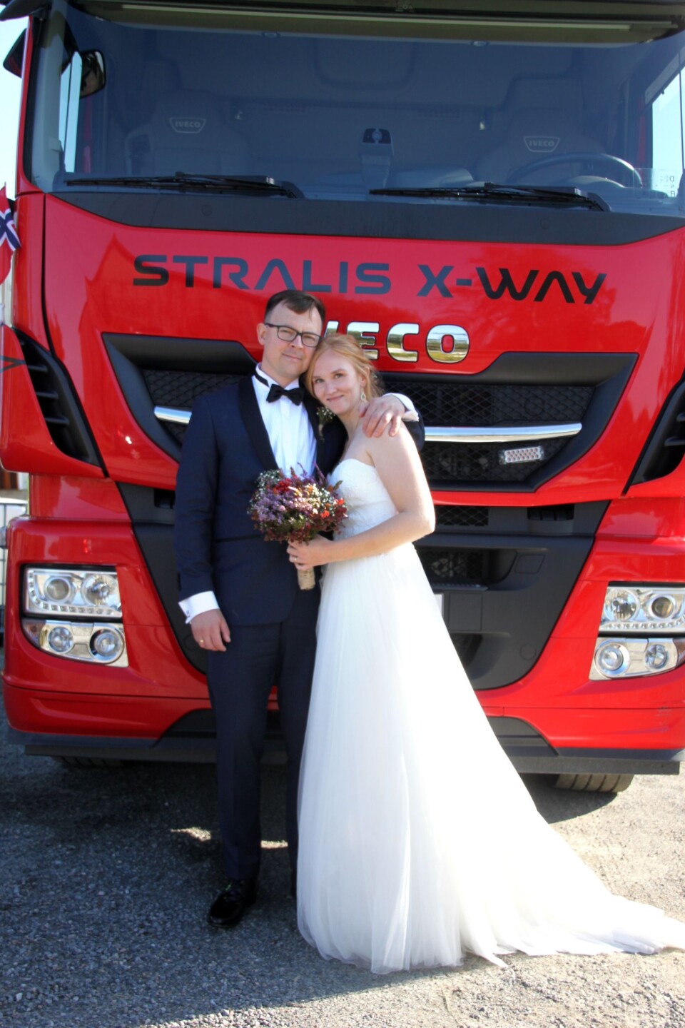 Ingeborg Oline Instefjord Neergård (30) og Jon Anders Neergård (40) ble ektepar 7. september 2019.