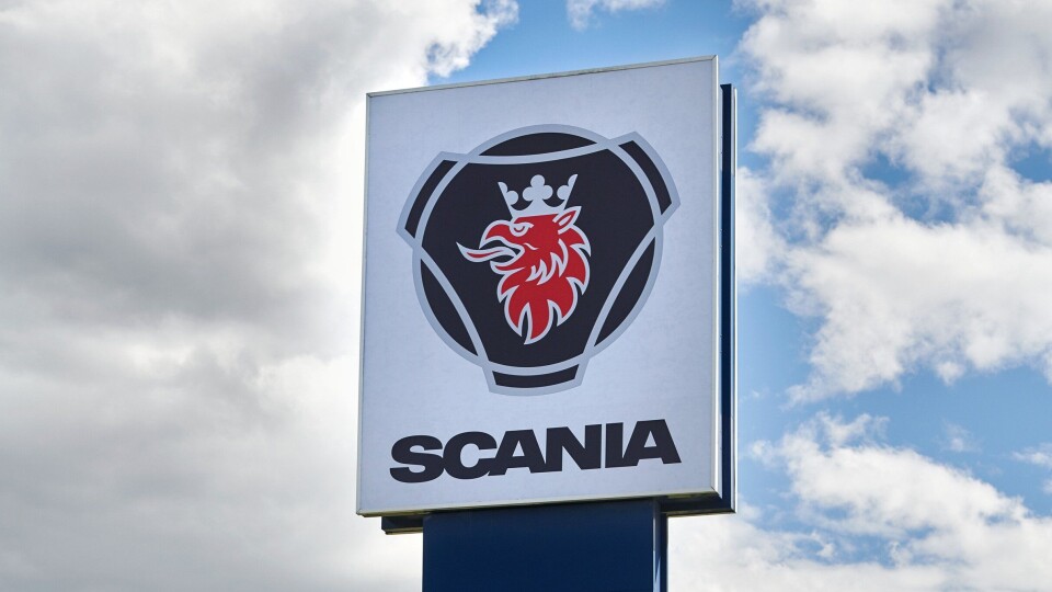 Scania permitterer 19.000 i Sverige