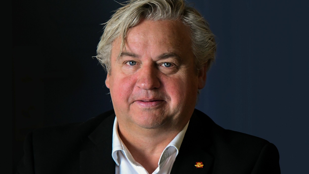 Utbyggingsdirektør Kjell Inge Davik i Statens vegvesen tar i bruk «klimagulrot» og «klimapisk».