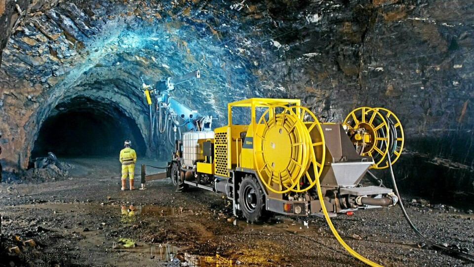 Epiroc kjøpte produsenten av betongsprøyterigger, Meyco, i 2013. Nå legges fases denne divisjonen ut. Epiroc kjøpte produsenten av betongsprøyterigger, Meyco, i 2013. Nå legges fases denne divisjonen ut.