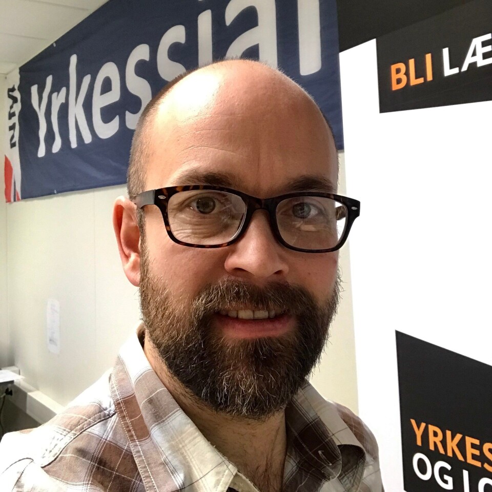 Øivind Aksberg, yrkessjåfør, musiker og veileder for lærlinger ved Opplæringskontoret.