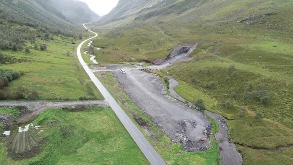 På bildet tunnelpåbygg og riggområdet på Indreeide.