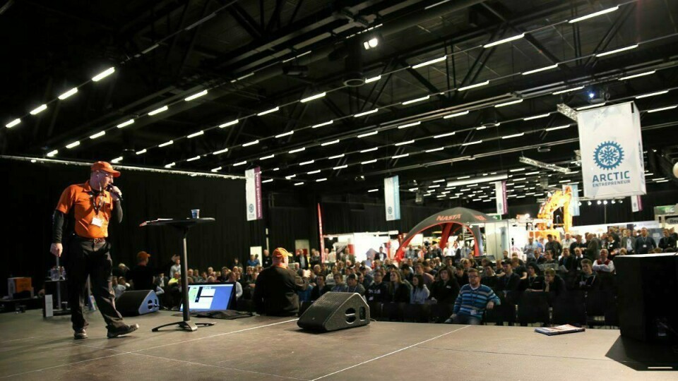 Arkivbilde fra Arctic Entrepreneur 2015 da Ritchie Bros. Auctioneers avholdt en veldedighetsauksjon.