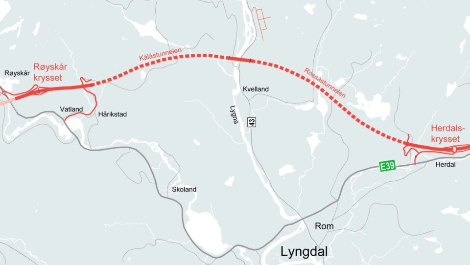 Det skal bygges ti kilometer ny E39-motorvei gjennom et kupert landskap i Lyngdal kommune i Agder. Åser skal forseres med tunneler og dype daler krysses med bruer i landskapet som ifølge Nye Veier har form som en eggekartong.